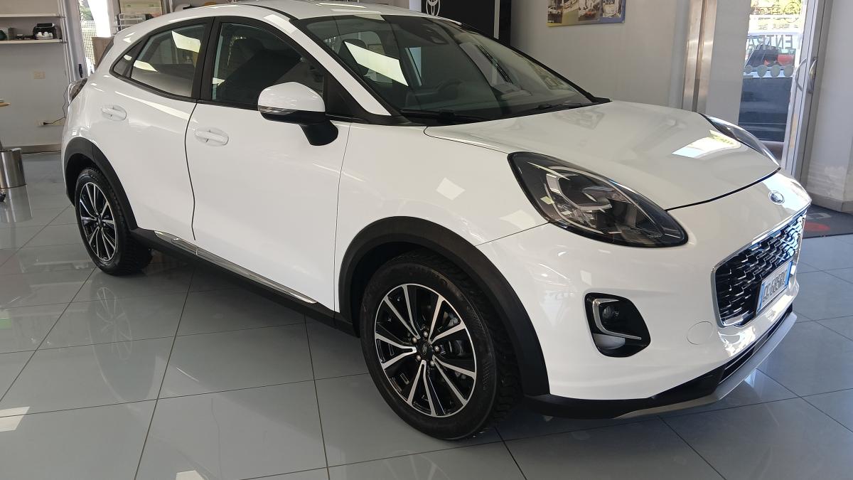Ford Puma 1.0 EcoBoost Hybrid 125 CV Titanium